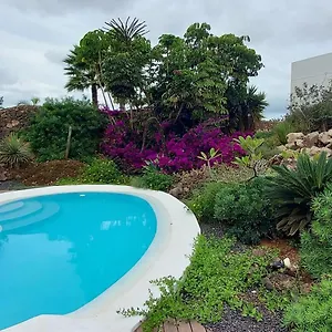 Villa Private With Pool In, Lajares
